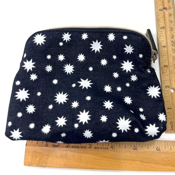 Hayward Navy White Star Mini Travel Bag With Toothbrush Socks ETC 80c - Picture 1 of 6